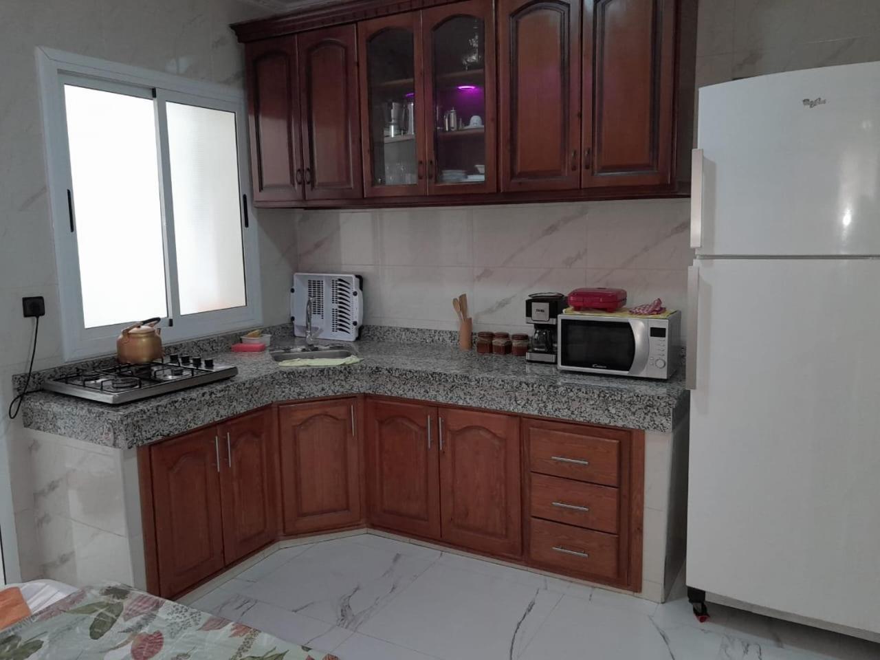 Appartement Lazrak Tanger Buitenkant foto